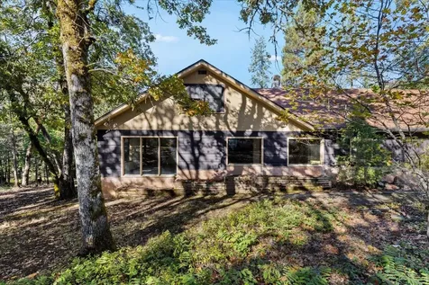334 NW Scenic Drive Grants Pass OR 97526