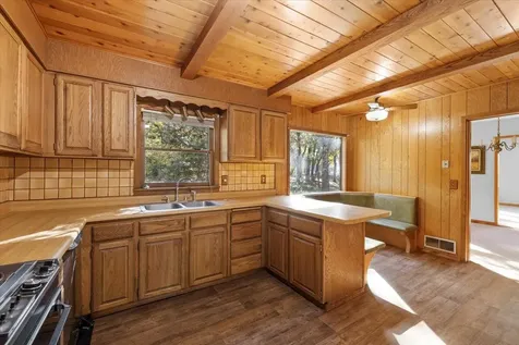 334 NW Scenic Drive Grants Pass OR 97526