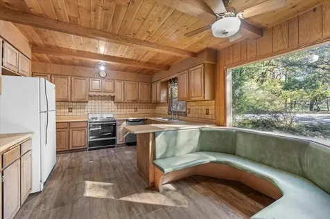334 NW Scenic Drive Grants Pass OR 97526