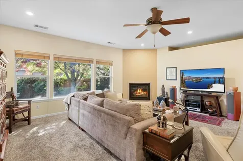 3248 Ford Drive Medford OR 97504