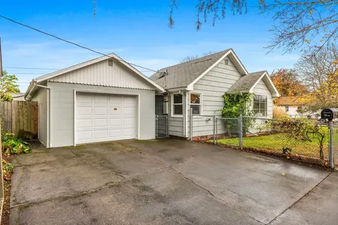 1605 Cottage Street NE Salem OR 97301