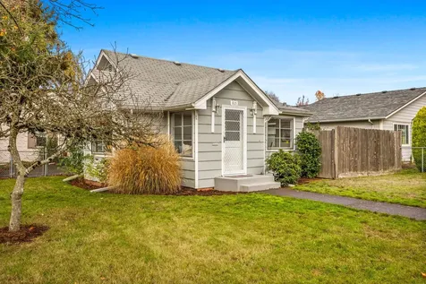 1605 Cottage Street NE Salem OR 97301