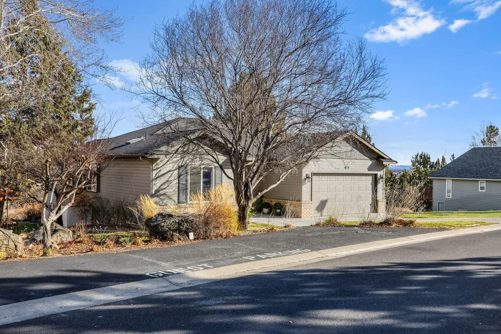 2446 SW 35th Drive Redmond OR 97756