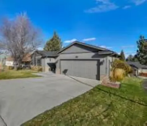 2446 SW 35th Drive Redmond OR 97756