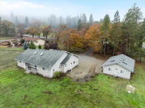 4273 Midway Avenue Grants Pass OR 97527