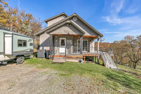 5977 Dark Hollow Road Medford OR 97501