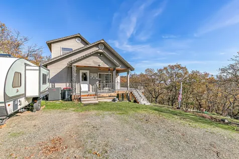 5977 Dark Hollow Road Medford OR 97501