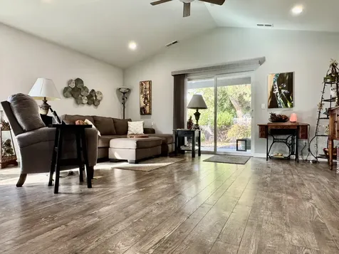 126 SW Vicki Lane Grants Pass OR 97526