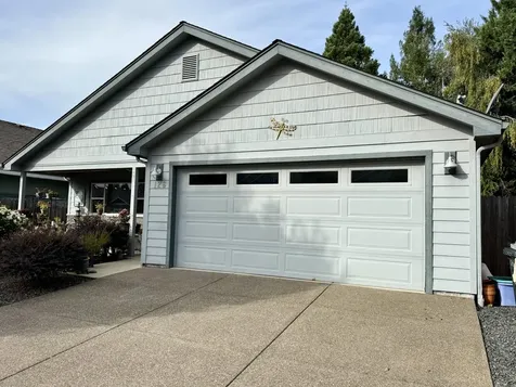 126 SW Vicki Lane Grants Pass OR 97526