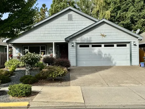 126 SW Vicki Lane Grants Pass OR 97526