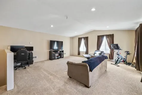 3919 Redondo Way Klamath Falls OR 97603