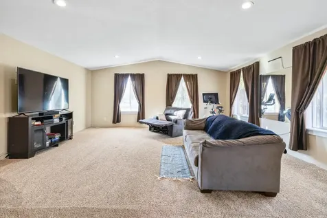 3919 Redondo Way Klamath Falls OR 97603