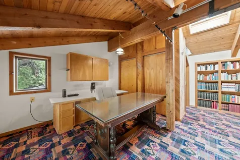 1986 NW Rimrock Road Bend OR 97703