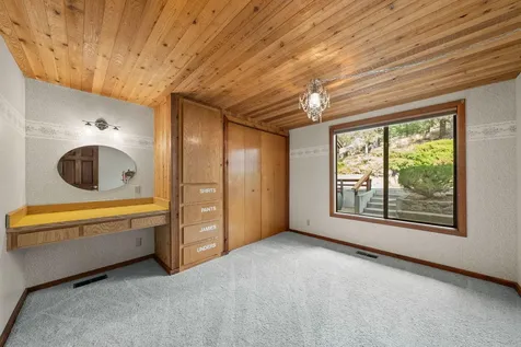 1986 NW Rimrock Road Bend OR 97703