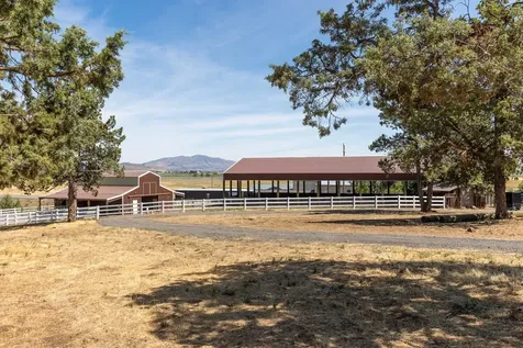 7140 Jake Road Klamath Falls OR 97601