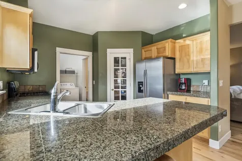 20663 Jayhawk Lane Bend OR 97702