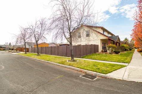 20663 Jayhawk Lane Bend OR 97702