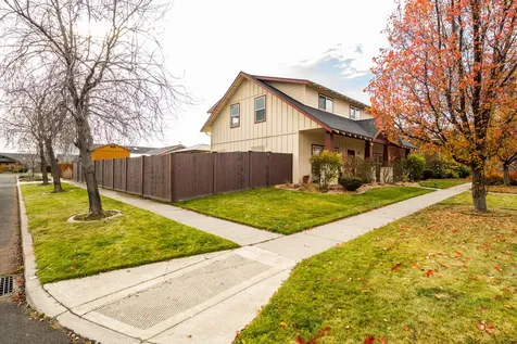 20663 Jayhawk Lane Bend OR 97702