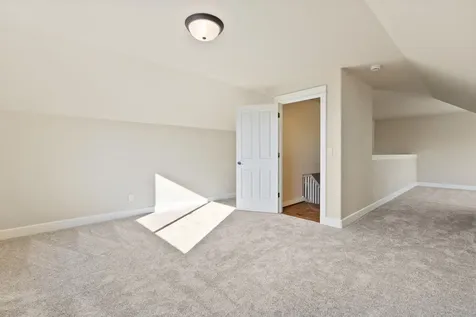 4129 SW Majestic Avenue Redmond OR 97756
