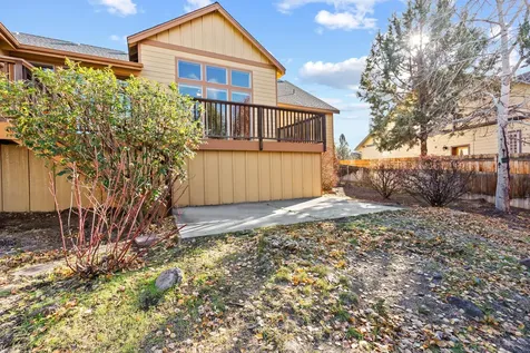 4129 SW Majestic Avenue Redmond OR 97756