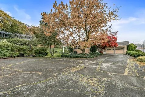 3134 Normil Terrace Medford OR 97504