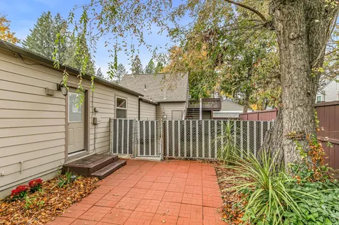 706 Monroe Street Medford OR 97501