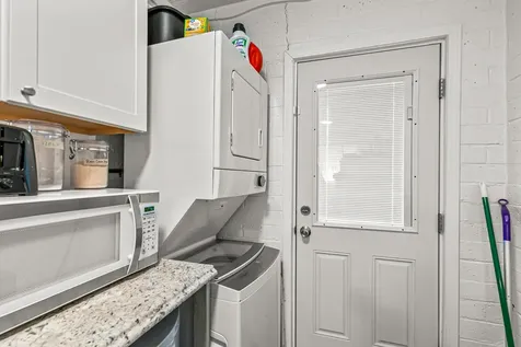 1048 W 13th Street Medford OR 97501