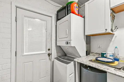 1048 W 13th Street Medford OR 97501