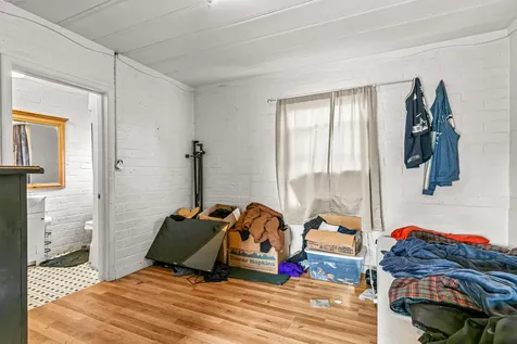 1048 W 13th Street Medford OR 97501