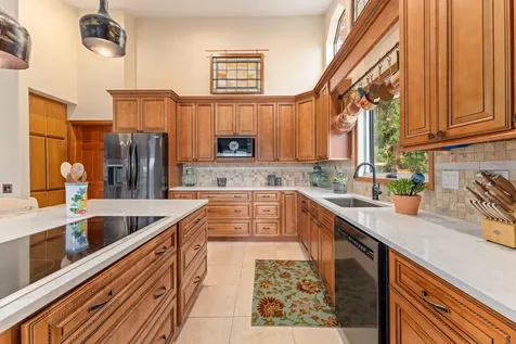1710 NE Sunset Lane Grants Pass OR 97526