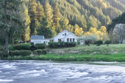 27277 Lower Smith River Road Reedsport OR 97467