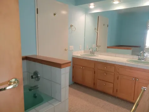 511 NW Woodson Drive Grants Pass OR 97526