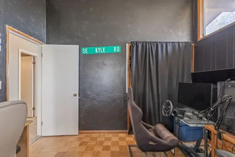 499 SE 8th Street Madras OR 97741