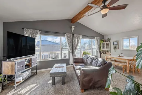 499 SE 8th Street Madras OR 97741