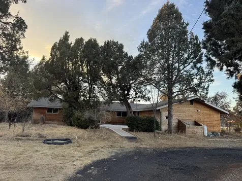 22820 Bear Creek Road Bend OR 97701