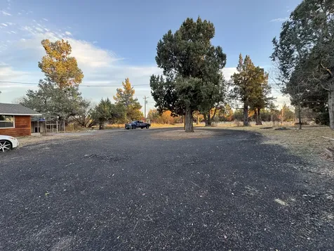 22820 Bear Creek Road Bend OR 97701