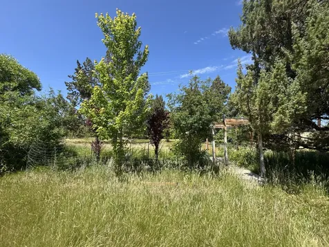 22820 Bear Creek Road Bend OR 97701