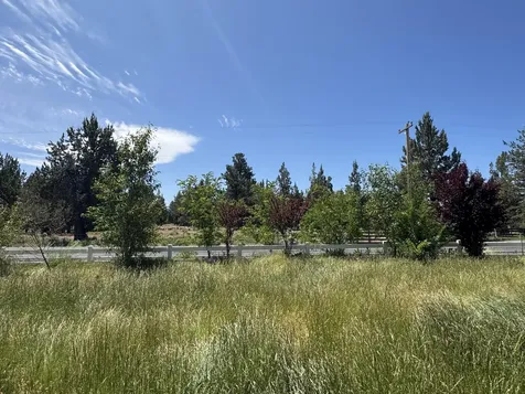 22820 Bear Creek Road Bend OR 97701