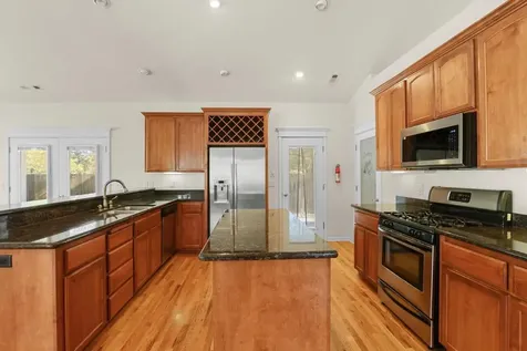 6400 Rogue River Drive Shady Cove OR 97539