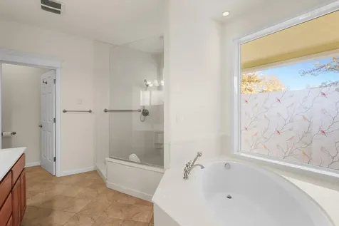 6400 Rogue River Drive Shady Cove OR 97539