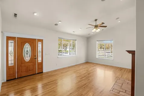 6400 Rogue River Drive Shady Cove OR 97539