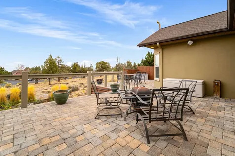 179 Highland Meadow Loop Redmond OR 97756