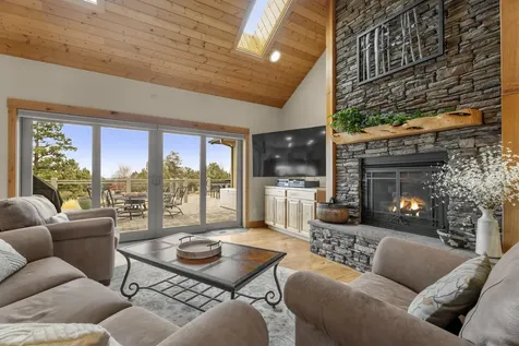 179 Highland Meadow Loop Redmond OR 97756