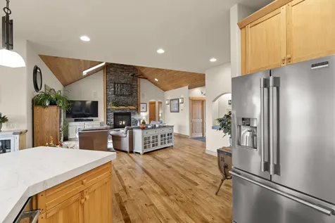 179 Highland Meadow Loop Redmond OR 97756