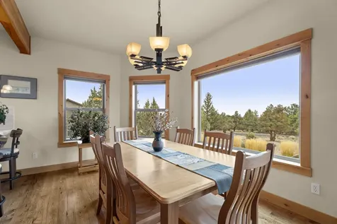 179 Highland Meadow Loop Redmond OR 97756