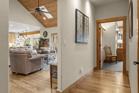 179 Highland Meadow Loop Redmond OR 97756