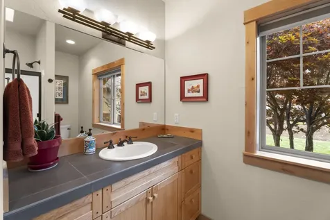 179 Highland Meadow Loop Redmond OR 97756