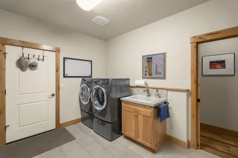 179 Highland Meadow Loop Redmond OR 97756
