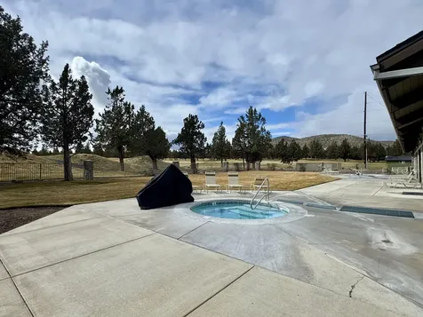 179 Highland Meadow Loop Redmond OR 97756