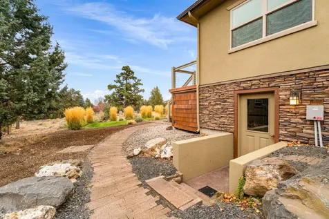 179 Highland Meadow Loop Redmond OR 97756